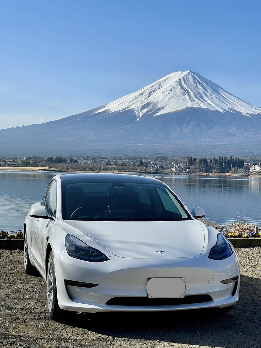 DCStars's tweet image. Loving my Model 3!