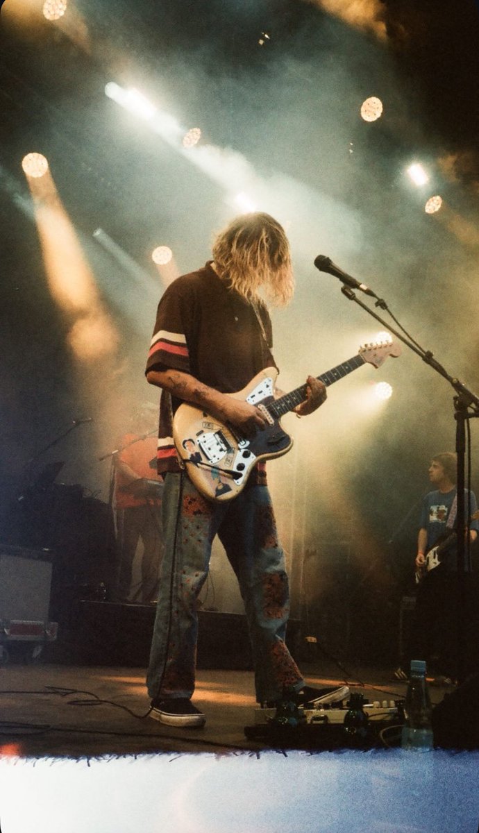 Happy birthday Roy! 🥂🖤

📸: ourness