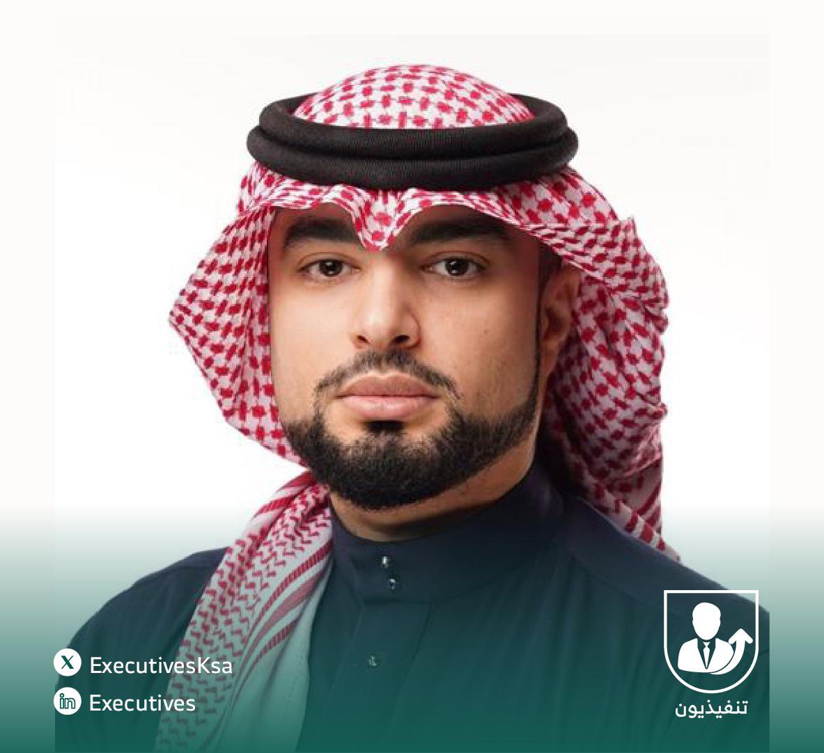 ExecutivesKsa's tweet photo. الأستاذ حسين بن علي الخنيزي (الرئيس المالي في شركة السعودي الفرنسي كابيتال "BSF Capital"). 
 
◉ يمتلك الأستاذ حسين الخنيزي خبرة تمتد لأكثر من 17 عاماً في القطاع المالي تقلد خلالها عدة مناصب قيادية سابقة أبرزها مساعد نائب الرئيس في شركة ميريل لينش السعودية و زميل رئيسي في شركة برايس واتر هاوس كوبرز بالإضافة إلى عضوية الهيئة السعودية للمحاسبين والمراجعين.
 
◉ يحمل الأستاذ حسين درجة بكالوريوس العلوم في المحاسبة مع مرتبة الشرف من جامعة الملك فهد للبترول والمعادن كما أتّم عدة شهادات مهنية أبرزها الزمالة الأمريكية للمحاسبين القانونين وشهادة IFRS من جمعية المحاسبين القانونين المعتمدين الدولية.