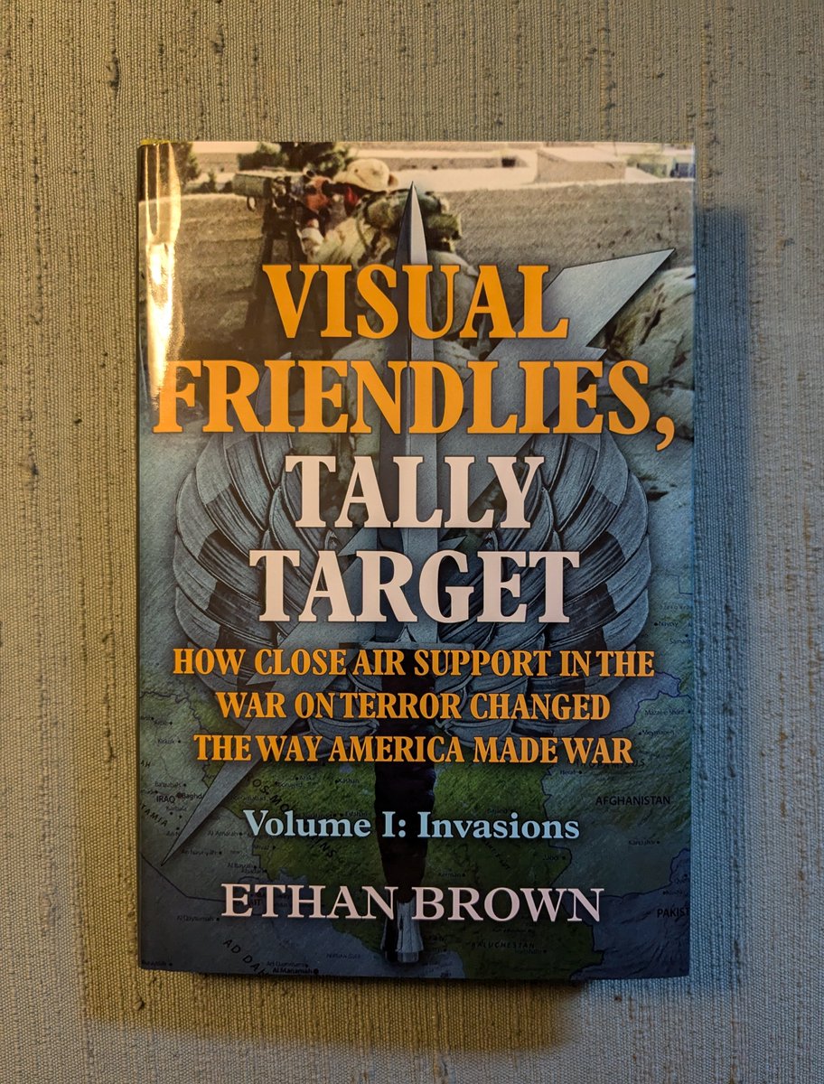 MartinKoenigsb2's tweet photo. JFC - the Mailman delivered!! Gotta get reading right away!! #WhatAreYouReading #BookReviews #21stCenturyHistory #MilitaryHistory #AvGeek #AviationHistory #AmericanHistory #GulfWarIII #TheWarOnTerror #AfghanistanWar #PostColdWarHistory #PostColonialHistory #USAAF @USAS_WW1 https://t.co/kJy74ECEsl