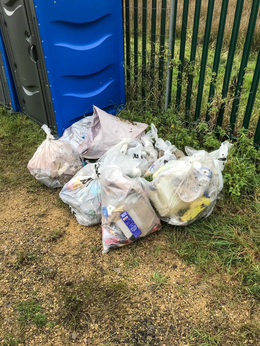 At the end of last month our Combined Cadet Force joined with Ash Manor School's cadets and camped overnight at Bramshot Farm Country Park.

Please see our website for further detail court-moor.hants.sch.uk/126/latest-new…