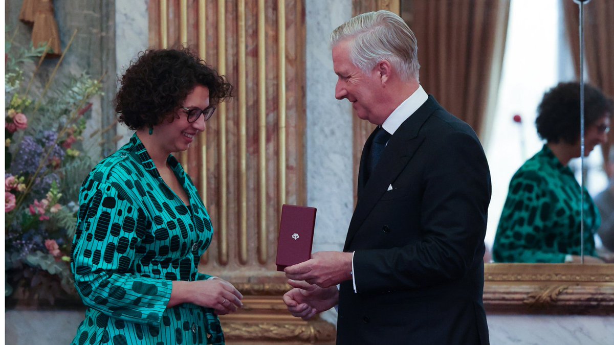 🎉Congratulations to Damya Laoui (@Laouimmunology) who received her Commander of the Order of the Crown title from 👑 King Filip yesterday! 
➡️ Read more: vibbio.tech/4i287sc