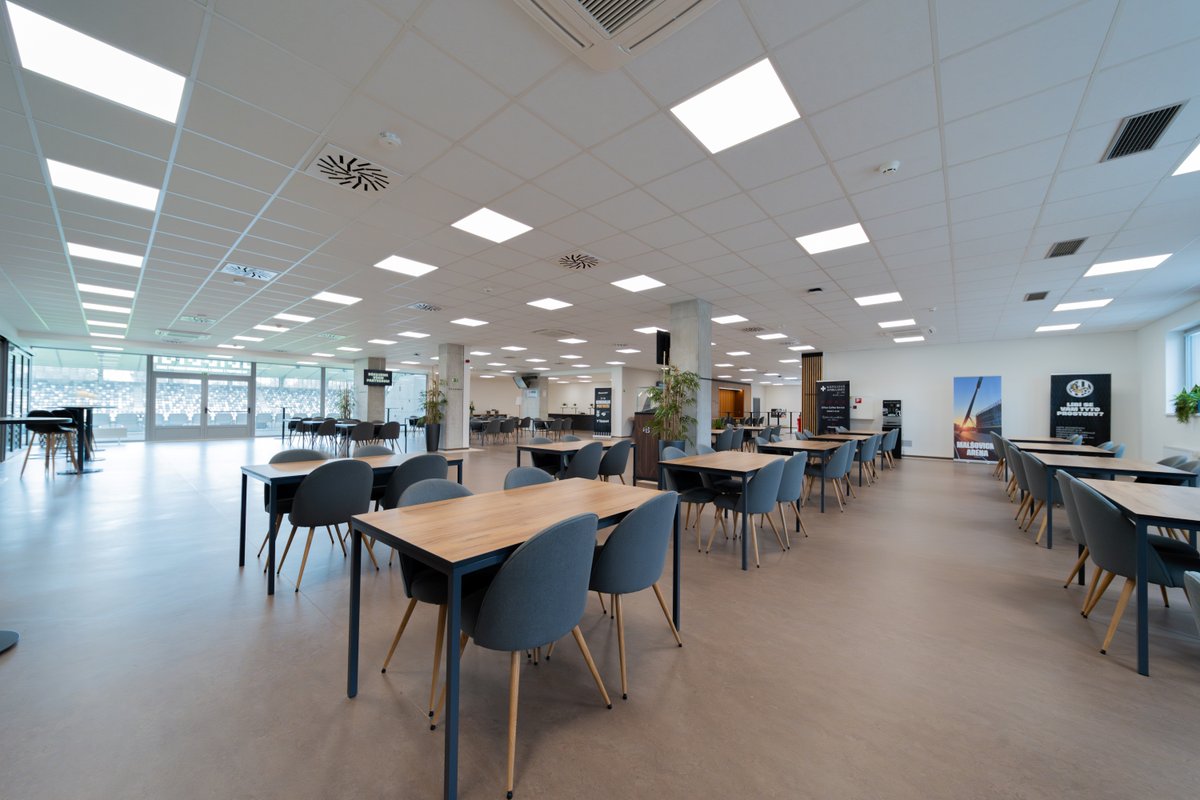 Chcete si vychutnat zápasy Votroků z těch nejlepších míst? 👌 
Pořiďte si VIP vstupenku a užijte si sportovní i gastronomický zážitek, jenž se vám vryje do paměti 👍
VIP lístky pořídíte zde 👉 1url.cz/@listky_PLZ