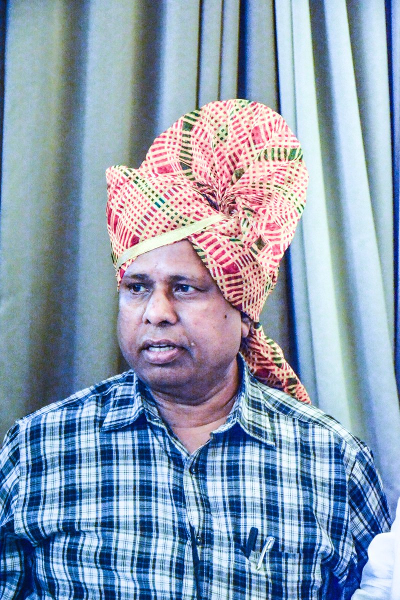 #WamanMeshram
शत्रुत्व करने वाले लोगों के साथ शत्रुत्व का व्यवहार करना बराबरी का व्यवहार करना है।