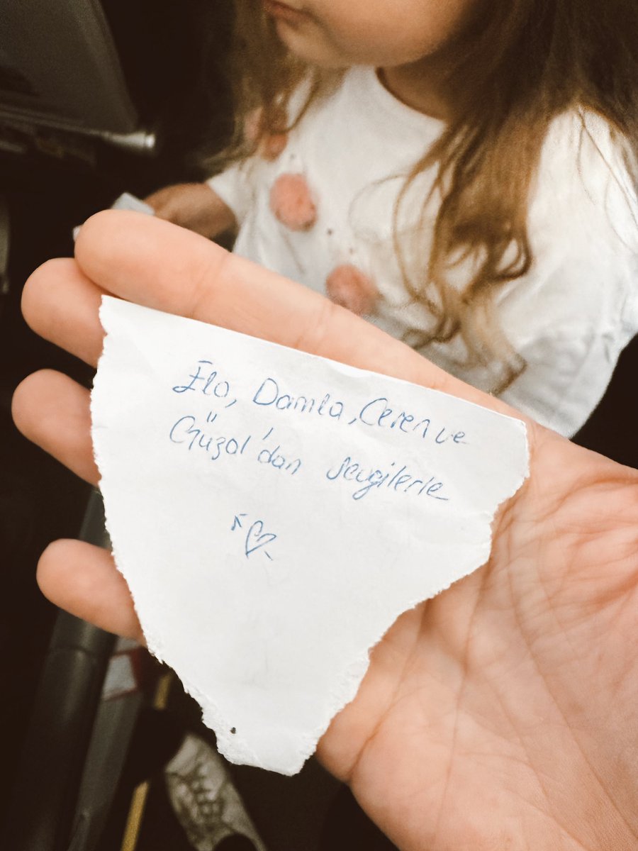 Dünyanın en tatlı cabin crew ‘ suna denk gelmişizdir, aiza nın onlara çizdiği resimlere geri resimli cevap vermeleri❤️ <a href="/ucurbenipegasus/">Pegasus Hava Yolları</a> <a href="/flymepegasus/">Pegasus Airlines</a>