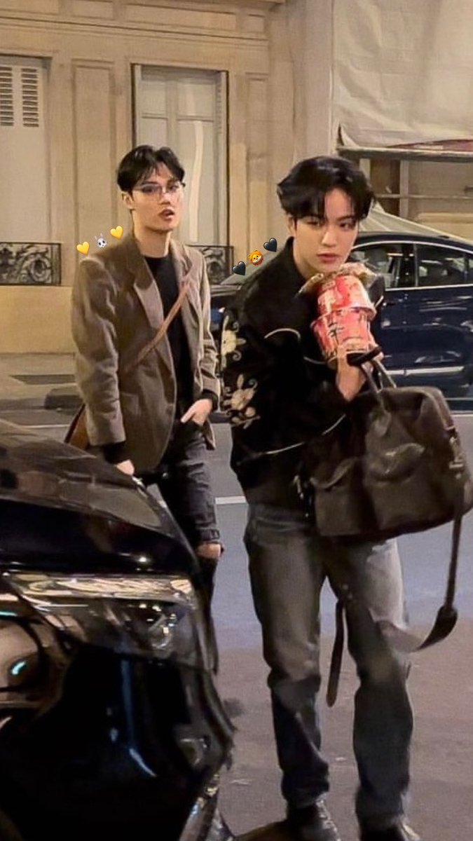 llssprmcy's tweet image. goddamn