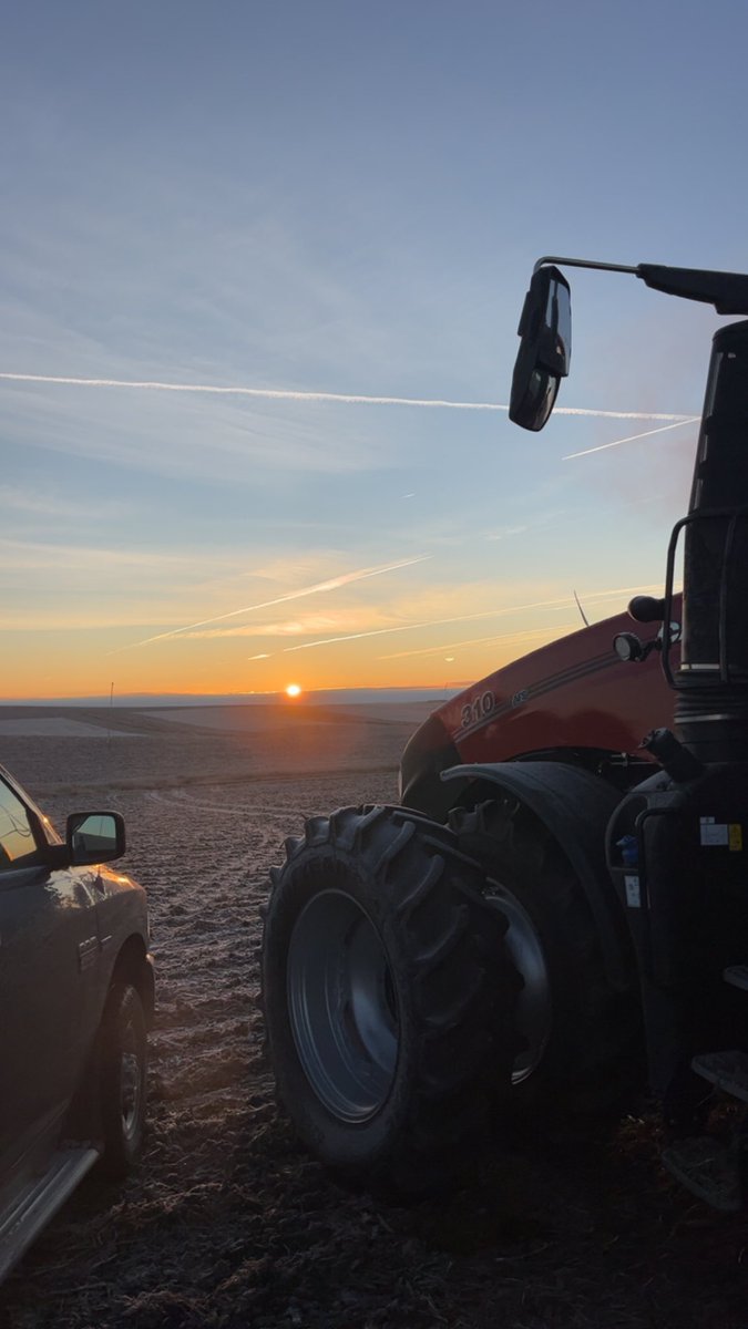Fall #nh3 in the #flyoverstates
<a href="/caseih/">Tim Fintelmann</a>