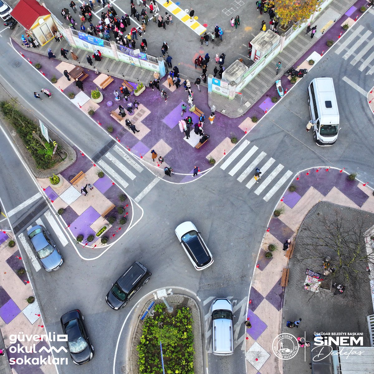 Güvenli Okul Sokakları çalışmamız başladı! 🎉

Yavuztürk İlkokulu’nun çevresi

              Böyleydi                                                Böyle Oldu