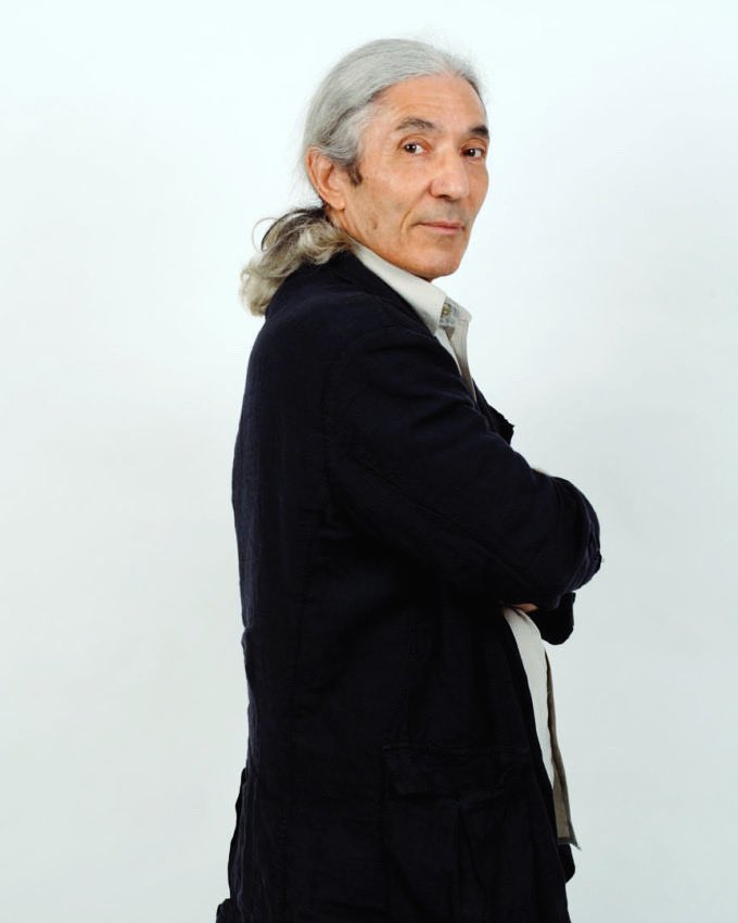 J’apprends depuis La Martinique l’arrestation de #BoualemSansal Sous le choc, avec l’inquiétude d’un ami, je m’associe à toute la mobilisation et à toutes les initiatives du monde culturel pour œuvrer à sa libération immédiate. Je serai toujours avec lui, indéfectible #liberté