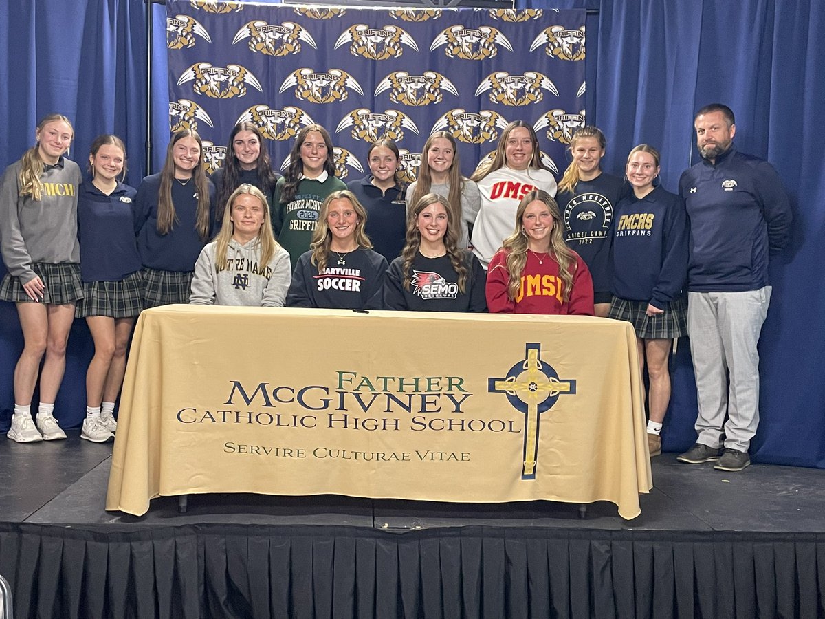 Congratulations to Elena, Carissa, Rachel, and Devin for signing to continue their athletic careers in college! We are so proud of you!⚽️