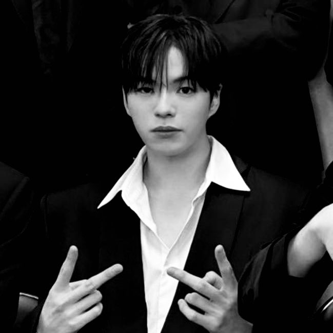 Im down bad for him really really extremely badddddd