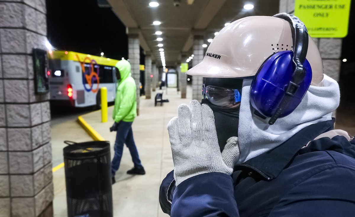 Metro Atlanta hits first 30s of season; flurries still possible in NE Georgia - ajc.com <a href="/ajc/">Atlanta Journal-Constitution</a>