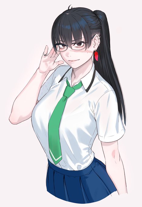 地獄丸くんは指定制服をちゃんと着て来る時も無くはないと思う。 