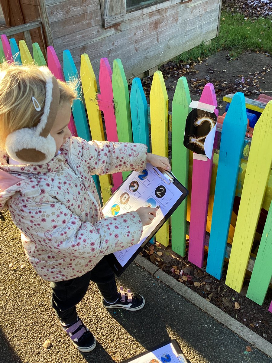 Ending our week with a number 2️⃣ hunt out side.