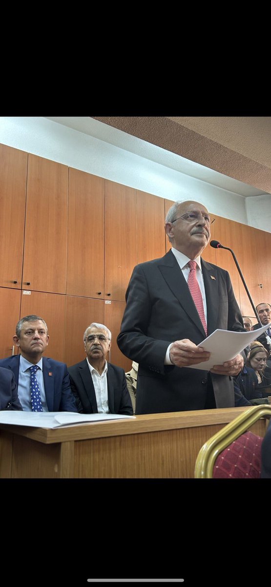 Siyaset bilimi, siyasi tarih ve demokrasi tarihi bu fotoğrafı çok konuşacak..