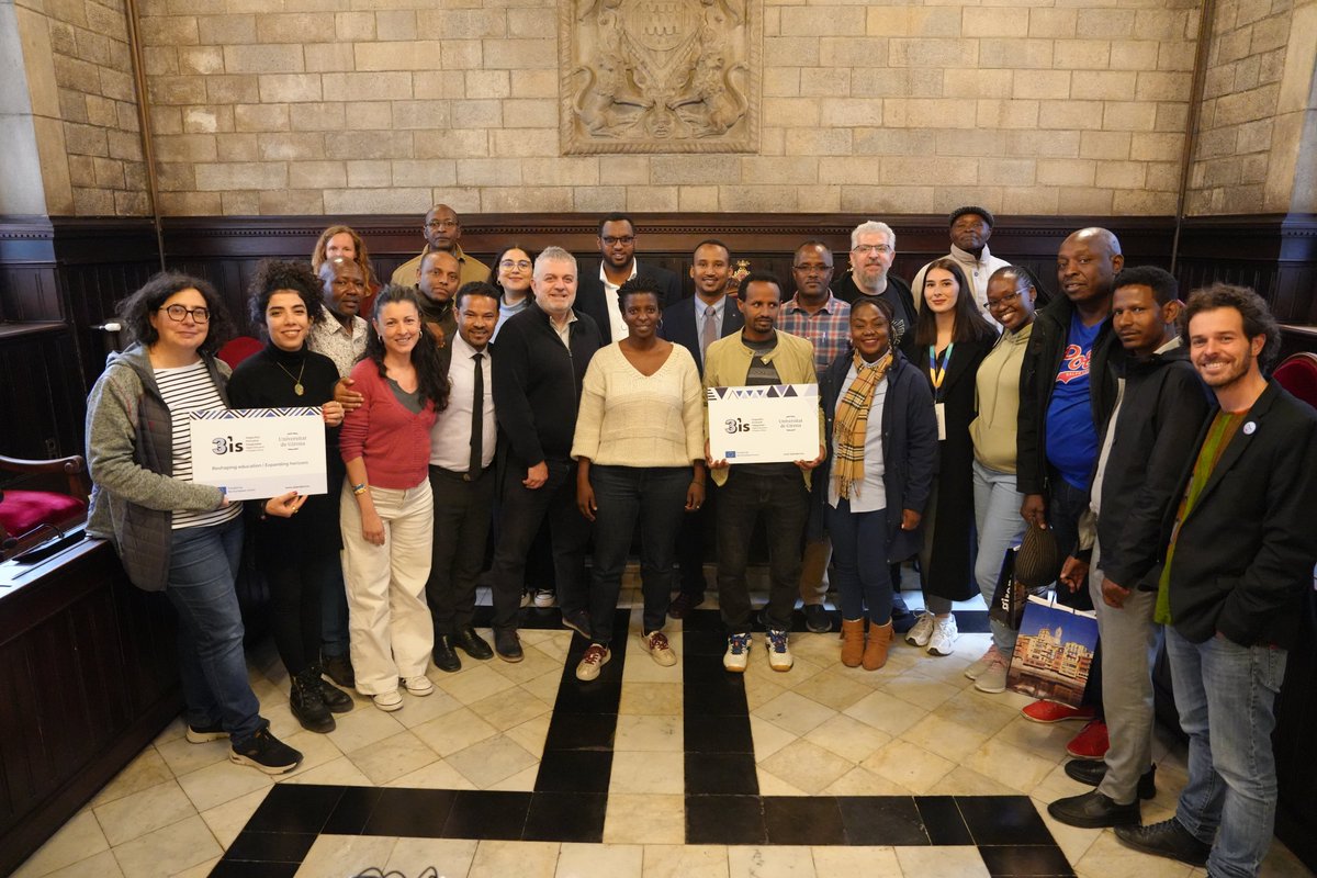 📸 @Girona_cat rep un grup de 20 persones docents i acadèmiques d’universitats de Kènia, Etiòpia i Somàlia que participen amb la <a href="/univgirona/">Universitat de Girona</a> en el projecte “Capacity Building for Higher Education”.

🎓 L'objectiu de la iniciativa és enfortir les institucions d'educació superior