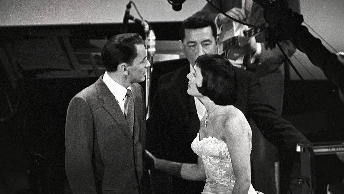 This Saturday at The Jazz Loft in Stony Brooke we are doing a very special late night Rat Pack show! 10pm hilarity with Danny Bacher and Tom Manuel.  Hold onto your seats I can’t wait for these jokes!!!!! 😂😂