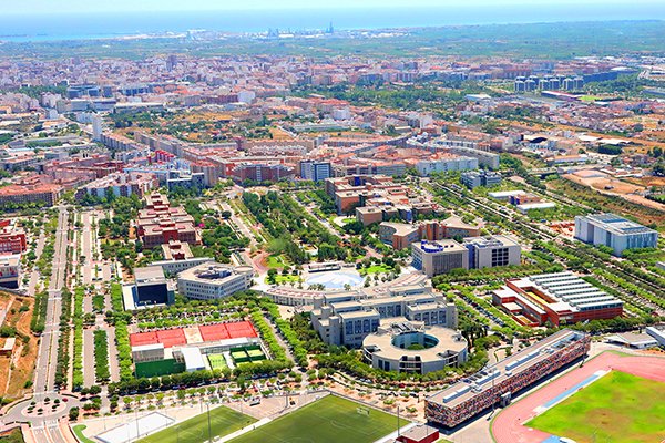 La UJI sitúa siete materias académicas en el Ranking de Shanghái: Ciencia e Ingeniería de los Materiales ocupa la cuarta posición de las universidades españolas, y Química y Ciencia e Ingeniería Energética están en quinto lugar a nivel nacional.

The UJI places seven academic
