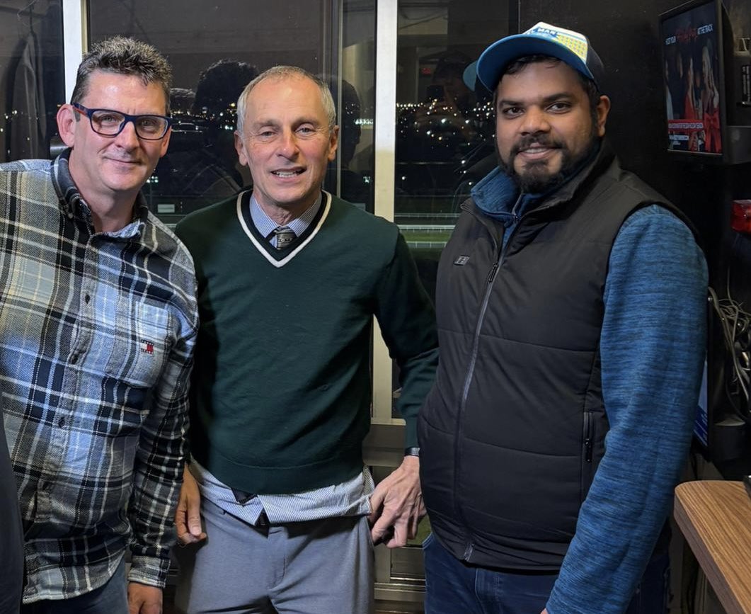 RoyTheBoyF1's tweet photo. Huge thanks to @PramSeebah  and @WoodbineGeller for their hospitality at @WoodbineTB last night. Robert glanced down his card twice ahead of this race and never referred to it again during the contest - amazing. https://t.co/rRM6YnwF16