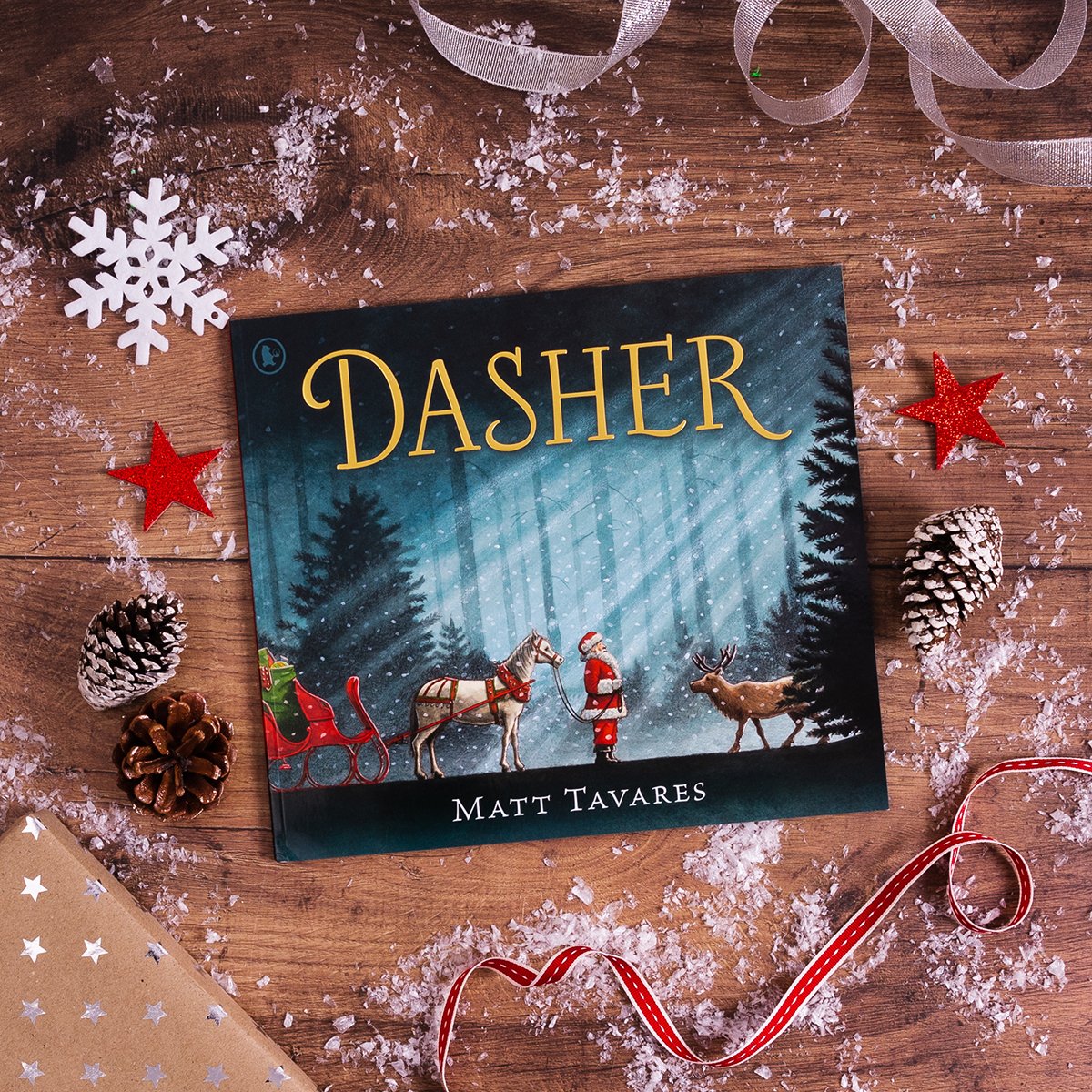 Walker Books (@walkerbooksuk) on Twitter photo Share the magic of Dasher with this stunning gift set of <a href="/tavaresbooks/">Matt Tavares</a>' beloved Christmas classic, and best-selling sequel Dasher Can't Wait for Christmas, along with four press-out keepsakes.🎄
Dasher and Dasher Can't Wait for Christmas are also available in paperback🦌 Share the magic of Dasher with this stunning gift set of <a href="/tavaresbooks/">Matt Tavares</a>' beloved Christmas classic, and best-selling sequel Dasher Can't Wait for Christmas, along with four press-out keepsakes.🎄
Dasher and Dasher Can't Wait for Christmas are also available in paperback🦌