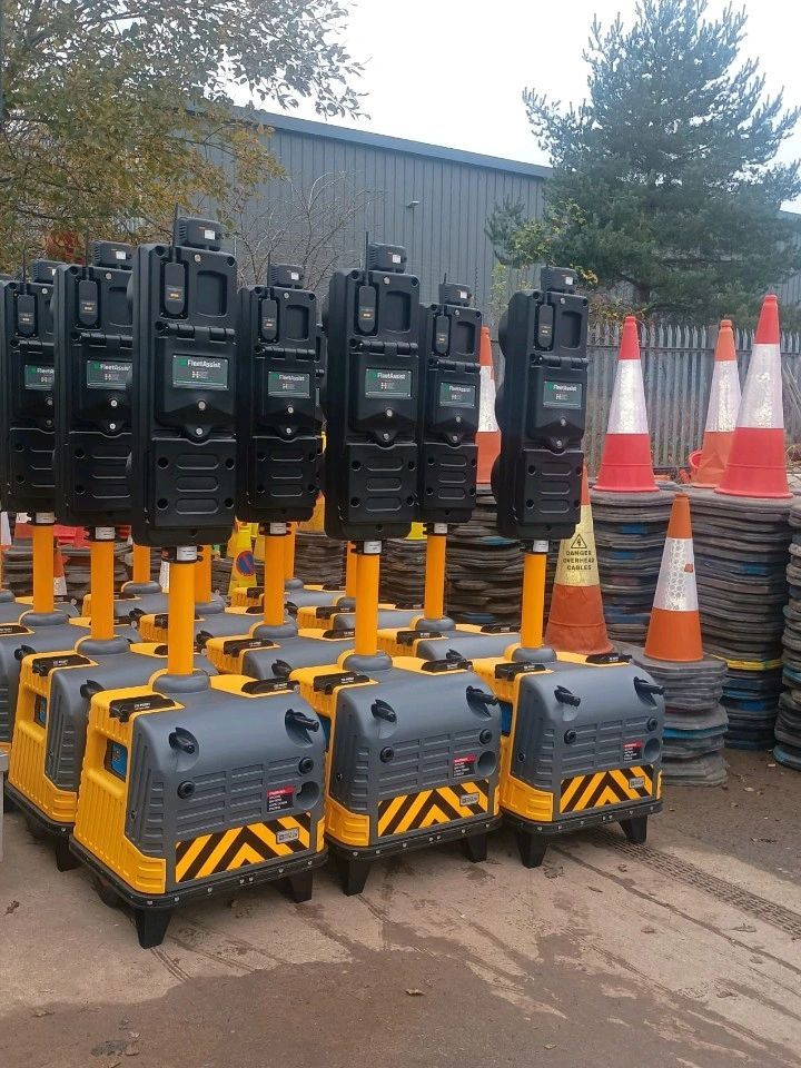 More RC2 units on the move! 🚦💨

This latest batch of RadioConnect2 signals will support a new customer in the North East as they look to deliver safe &amp; efficient sites in the area.

Could RC2 support your next project?

Read more on RadioConnect2 here: buff.ly/47uuqAT