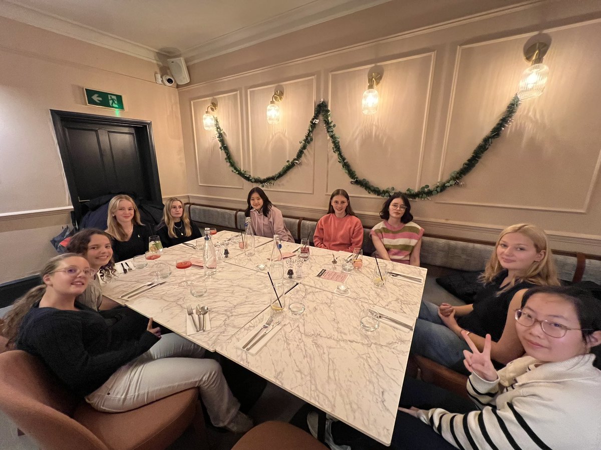 Last Sunday, Miss FH’s tutees had a great time for a meal out at Don Paddy’s in town. Lovely to see some 4th form and L5th spending time together.