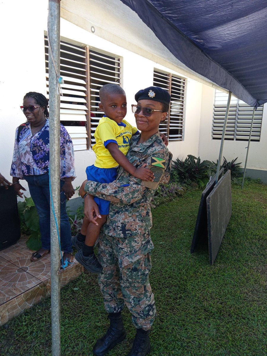 Kadeem Golebourne ECC (@golebourne) on Twitter photo This young is excited to be held by Private Matthews. #12StandardsMatter #ECCReadPonDiCawna <a href="/ECCJA/">Early Childhood Commission</a> <a href="/MOEYJamaica/">MOESYI Jamaica๐ฏ๐ฒ</a> <a href="/TanishaMill2012/">Tanisha Miller</a> <a href="/cfranoBrighty/">Carene</a> <a href="/GrantShaunette/">Shaunette Grant</a> <a href="/Stcy14226538/">October Girlโจ๏ธโ๏ธ</a> <a href="/othompECC/">Odaine Thompson</a> <a href="/KemmyLeslie/">KemmyLeslie</a> <a href="/Kevin62642151/">Kevin</a> <a href="/ItzmellEcc3/">ItzMell_ECC3</a> <a href="/karlenedesland1/">Karlene</a> This young is excited to be held by Private Matthews. #12StandardsMatter #ECCReadPonDiCawna <a href="/ECCJA/">Early Childhood Commission</a> <a href="/MOEYJamaica/">MOESYI Jamaica๐ฏ๐ฒ</a> <a href="/TanishaMill2012/">Tanisha Miller</a> <a href="/cfranoBrighty/">Carene</a> <a href="/GrantShaunette/">Shaunette Grant</a> <a href="/Stcy14226538/">October Girlโจ๏ธโ๏ธ</a> <a href="/othompECC/">Odaine Thompson</a> <a href="/KemmyLeslie/">KemmyLeslie</a> <a href="/Kevin62642151/">Kevin</a> <a href="/ItzmellEcc3/">ItzMell_ECC3</a> <a href="/karlenedesland1/">Karlene</a>