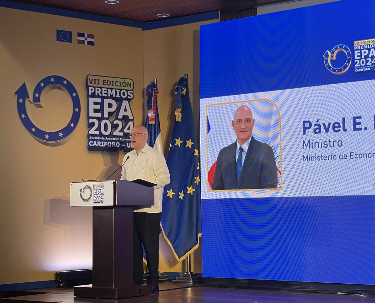 Inicia ahora la entrega de premios EPA 2024 en organizado por <a href="/UnionEuropeaRD/">Unión Europea RD</a> . Ministro Isa de <a href="/mineconomiard/">Ministerio de Economía, Planificación y Desarrollo</a> dice comercio bilateral UE-RD ha crecido 93% desde la firma del EPA.