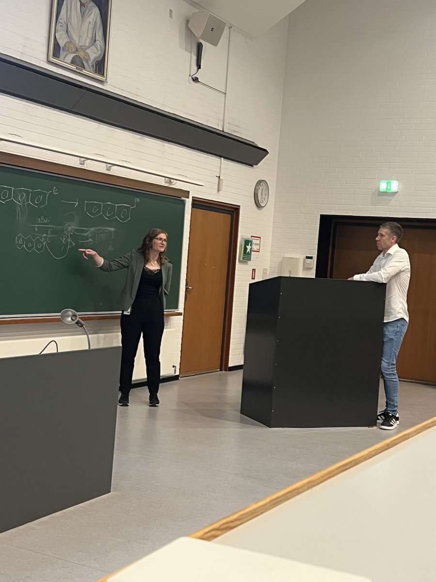 cloland_dk's tweet photo. @MarieGram is defending her PhD illustrating how her fluorescent cocaine analogues can show that they are protonated when binding to the dopamine transporter. Thanks to @DFF_raad for support. https://t.co/yCwdi4uSPS