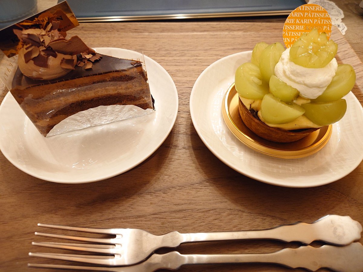 red_desire1985's tweet photo. いい夫婦の日なのだ https://t.co/cvnQYBIfff