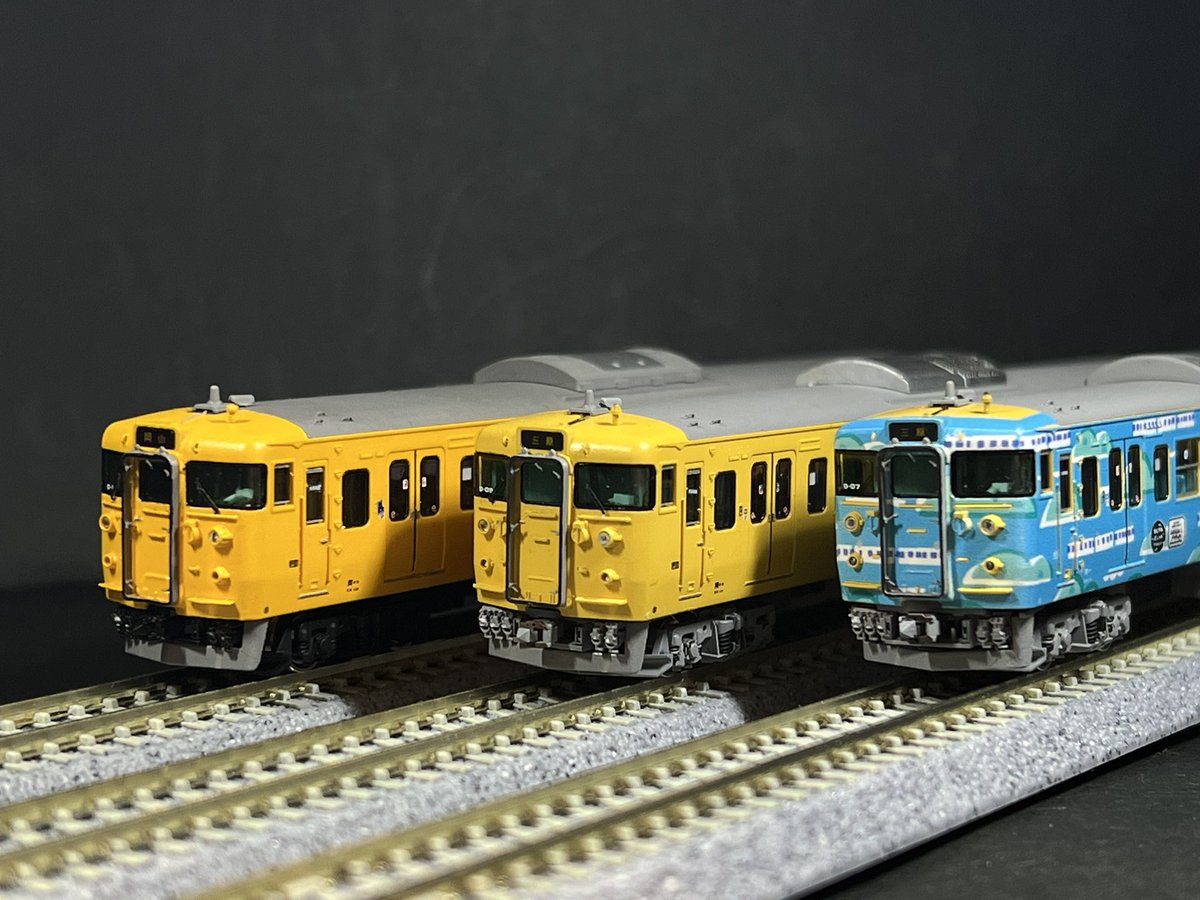 skybluek1719's tweet image. この度、RMM 2025年1月号にてここ5年間で製作した岡山の115系3本を掲載させていただきました。
これまで何度も製作してきた岡山の115系の模型で誌面を飾る日が来るとは夢にも思わず大変光栄です!
RMMの方々にこの場を借りて御礼申し上げます。
ご興味のある方はぜひお手に取ってご覧ください。