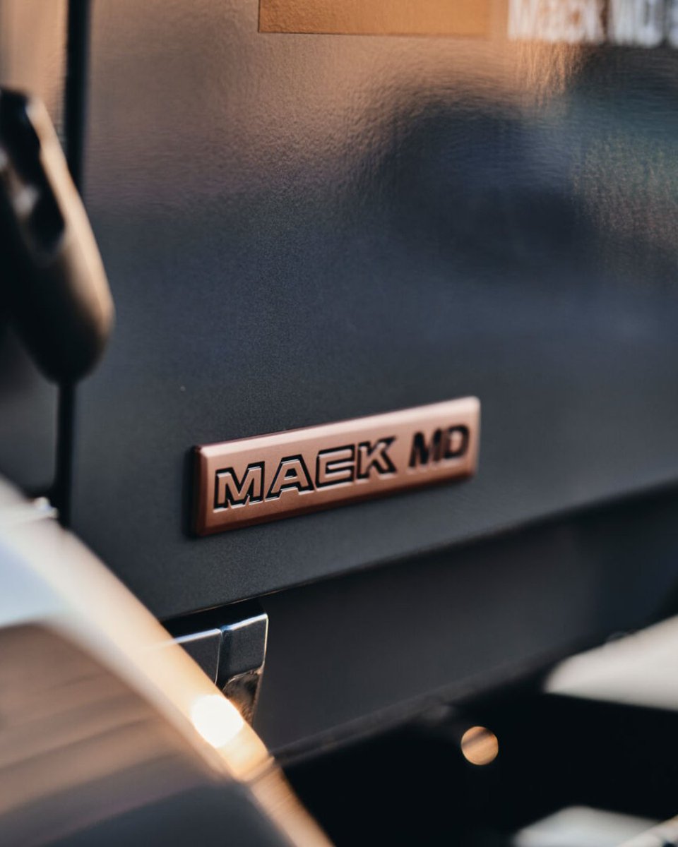 MackTrucks's tweet image. Mack&apos;s step-by-step integration process makes going electric easy.⚡ 

From route analysis to infrastructure upgrades, our Route Support Services is here to guide you toward a cleaner, greener future.  #MackMDelectrica