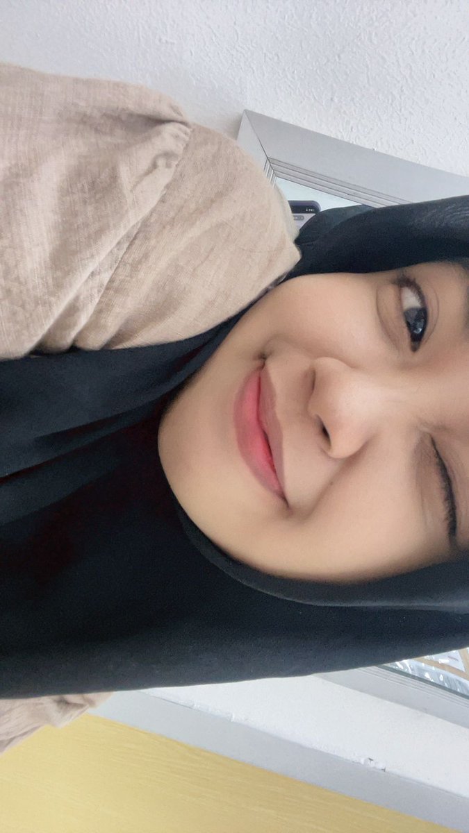 wnttobeyours's tweet photo. knp suka foto miring? knp https://t.co/hAeWHeBSDT