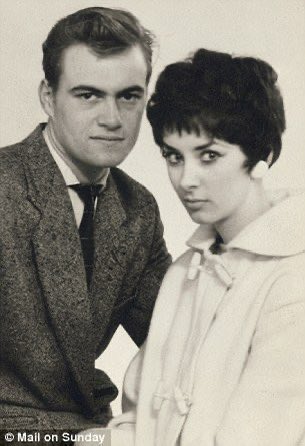 SHIPS in the SKY🚢Hull (@shipsinthesky63) on Twitter photo Condolences to family and friends of John Prescott (31 May 1938 - 20
November 2024) ♥️.
<a href="/BlanchePictures/">Esther Johnson📷🎥🎬🎤</a> chatted with John a who said how much he enjoyed visiting the Skyline Ballroom with Pauline 'back in the day'.
📸 Matt Cardy/Getty & Daily Mail Condolences to family and friends of John Prescott (31 May 1938 - 20
November 2024) ♥️.
<a href="/BlanchePictures/">Esther Johnson📷🎥🎬🎤</a> chatted with John a who said how much he enjoyed visiting the Skyline Ballroom with Pauline 'back in the day'.
📸 Matt Cardy/Getty & Daily Mail