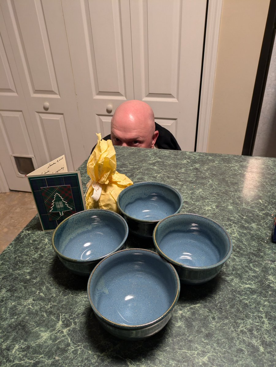 Miko Knight tweet media