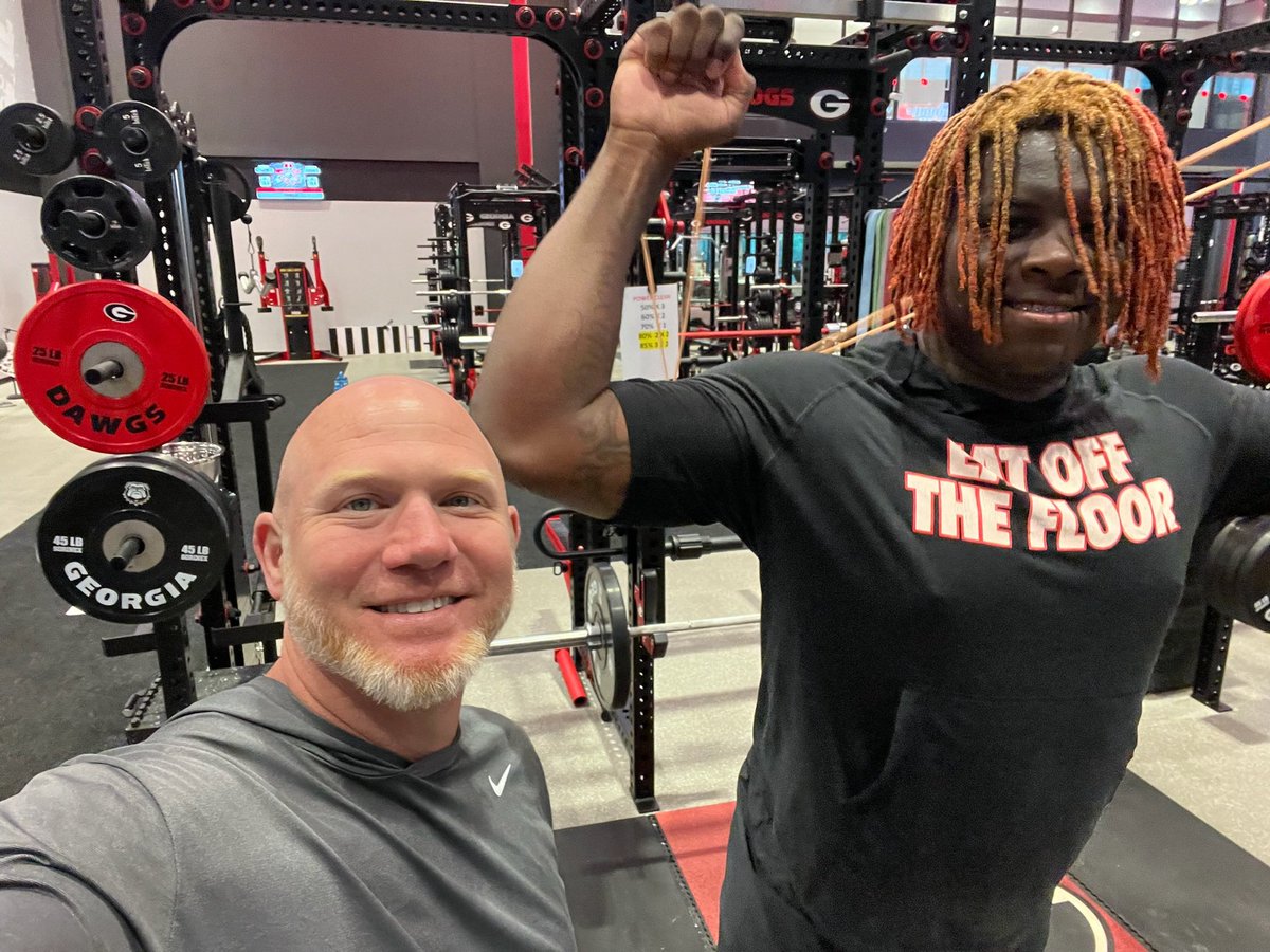 CoachYeah's tweet image. 💪FLASHBACK FRIDAY🔥

@amarius_mims 

#coach #coachyeah #yeahyeahyeahyeah #letsgo #georgia #bulldawgs #georgiabulldawgs #collegefootball #sec