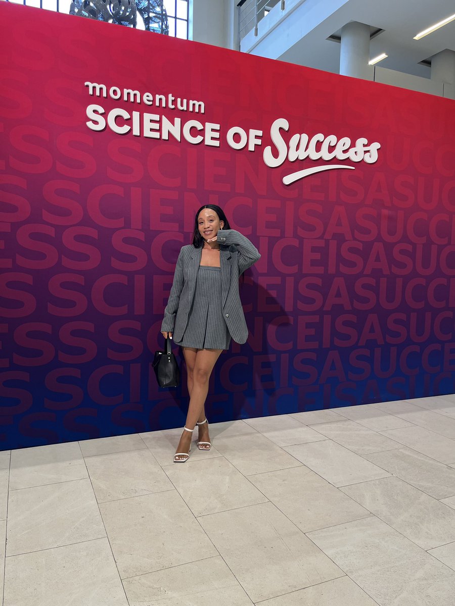 Ianafrika's tweet photo. @Momentum_za you owe me nothing 
 Science of Success Festival 
#HabitsForSuccess https://t.co/xE8za8z29u