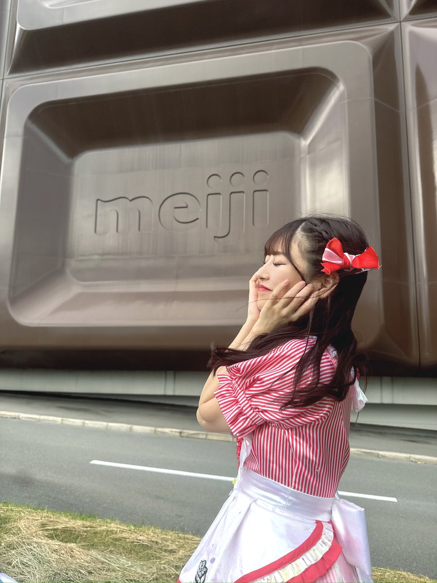 先日明治なるほどファクトリーの工場見学に行ってきました〜っっ