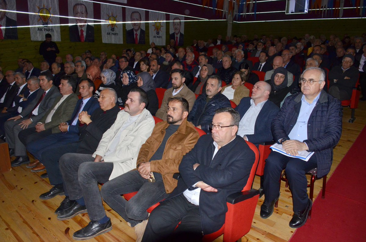 UgurGiresun's tweet photo. 📌Erfelek 8. Olağan İlçe Kongremizi gerçekleştirdik. 

Milletimize her daim umut olan AK Parti, 23 yıldır olduğu gibi bundan sonra da ülkemizi kardeşlik ruhuyla kucaklamaya devam edecektir.

Nihat Çetinkaya başkanımıza ve tüm teşkilatımıza emeklerinden dolayı teşekkür ediyor, ilçe başkanımız Recep Uslu ile yeni yönetimine çalışmalarında başarı ve kolaylıklar diliyorum.

Kongremizin hayırlara vesile olmasını temenni ediyorum.

📍#Erfelek
@Akparti @erkankandemir #sinop
