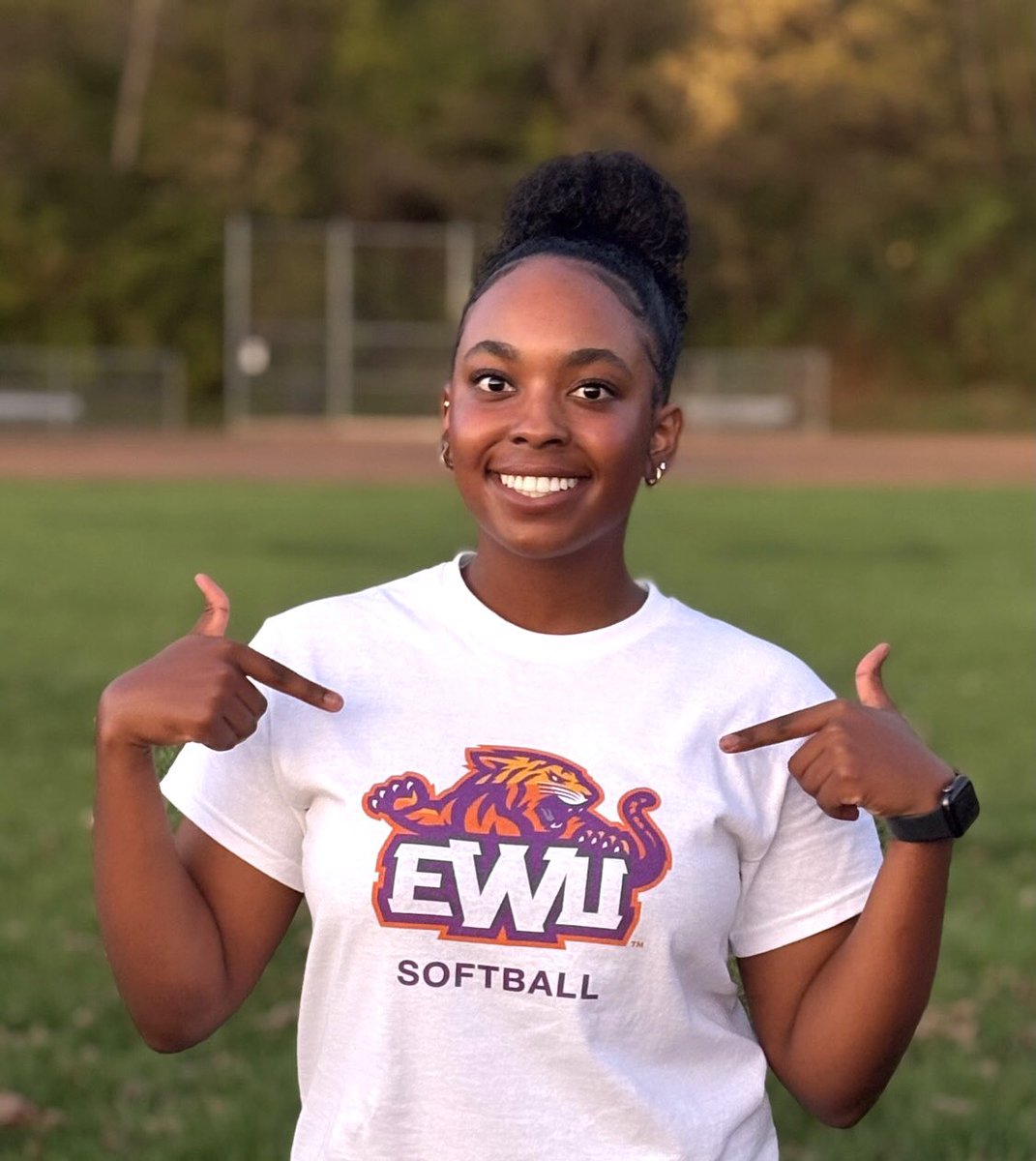 Chloe Dollar tweet media