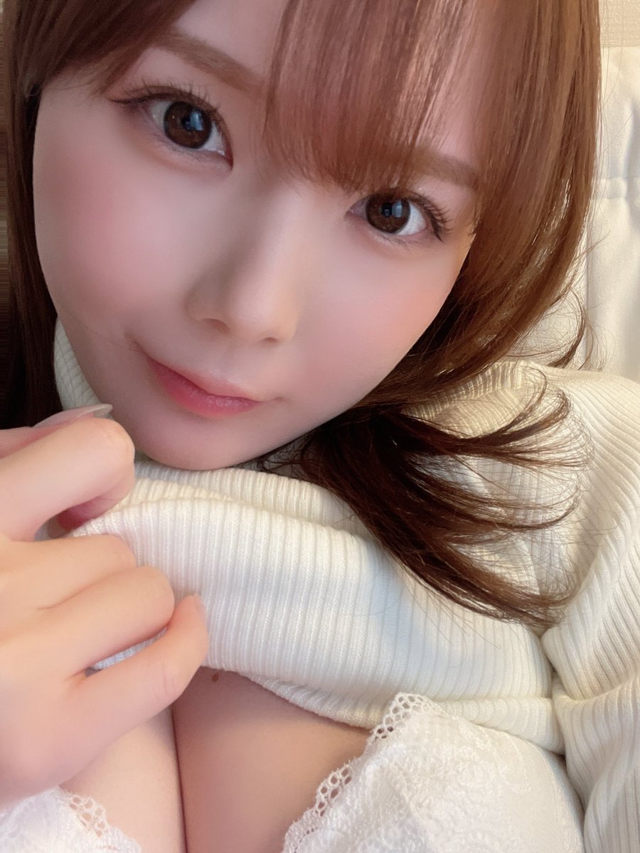 🩷12月14日カレンダーイベント開催🩷

　来年おみると一緒に過ごしませんか？

　予約はこちら⇩
　https://t.co/ZbIwBkXoW0 https://t.co/b0kiYC3T1k