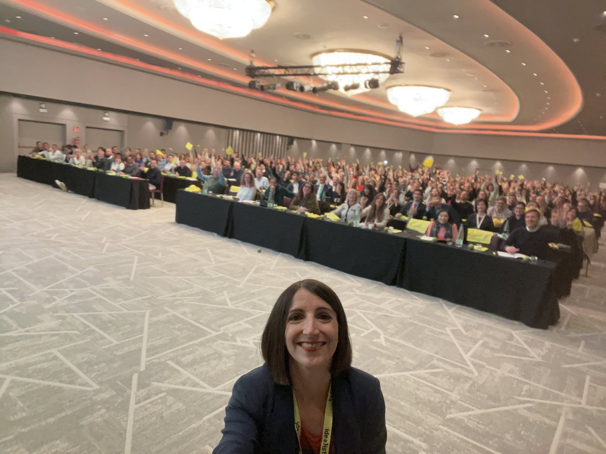 #workshopidealista Barcelona 22-11-24 último curso del año. Muchas gracias a todas las personas que hoy habéis apostado una vez más x la formación de la mano de <a href="/idealista/">idealista</a> 🍏