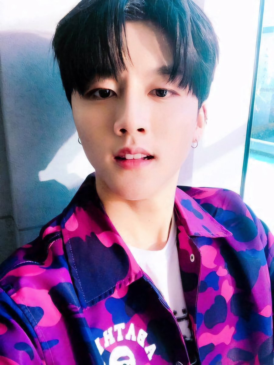 echongsego72129's tweet photo. RT @PlSF9_fan: 생일 축하해���!
#행운토끼_영빈아_생일축하해
꿈을 이루고 행복하세요
#영빈이라는_판타지의_행운
건강, 사랑, 직업적 성공을 기원합니다!
#LUCKYOUNGBINDAY https://t.co/GMSxnKYZo0