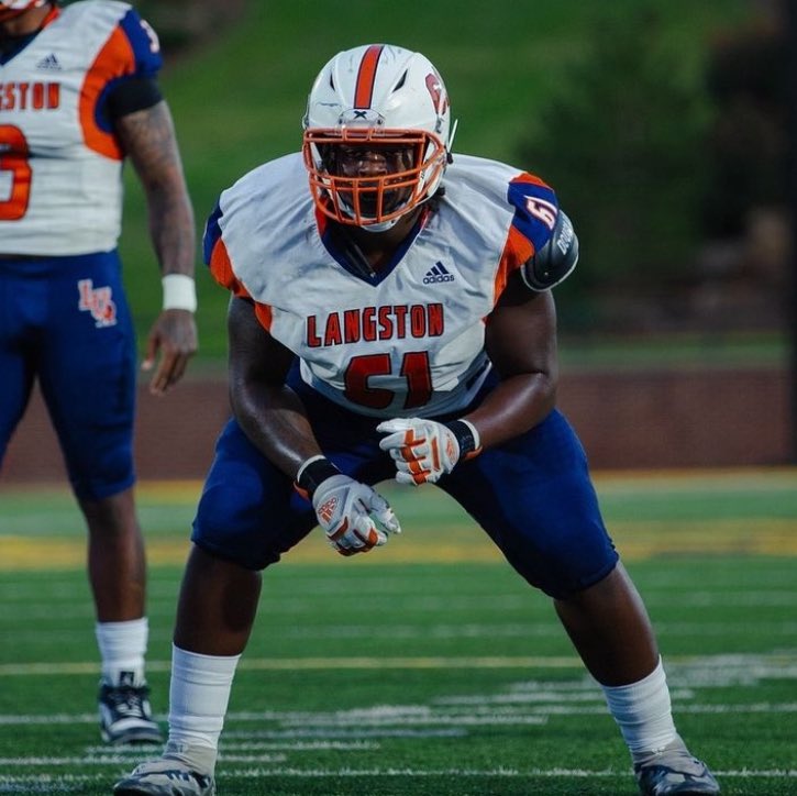 OL | 6’0 | 275|Second team All SAC tweet media