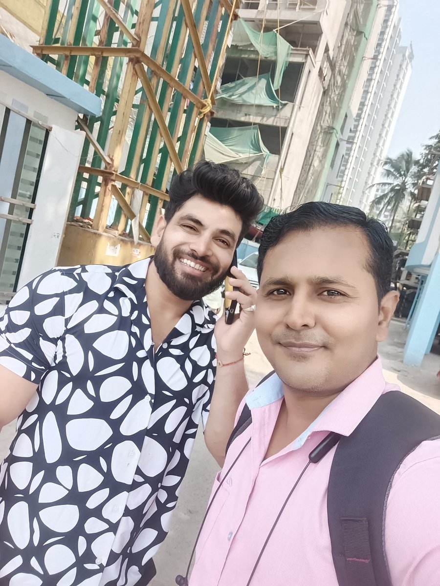 sohailshaikhbkc's tweet image. Today Morning Meet Pride of our Maharashtra Shiv Thakare.

He is a very nice person with zero attitude pleasure to meet with you @ShivThakare9 

#bandra