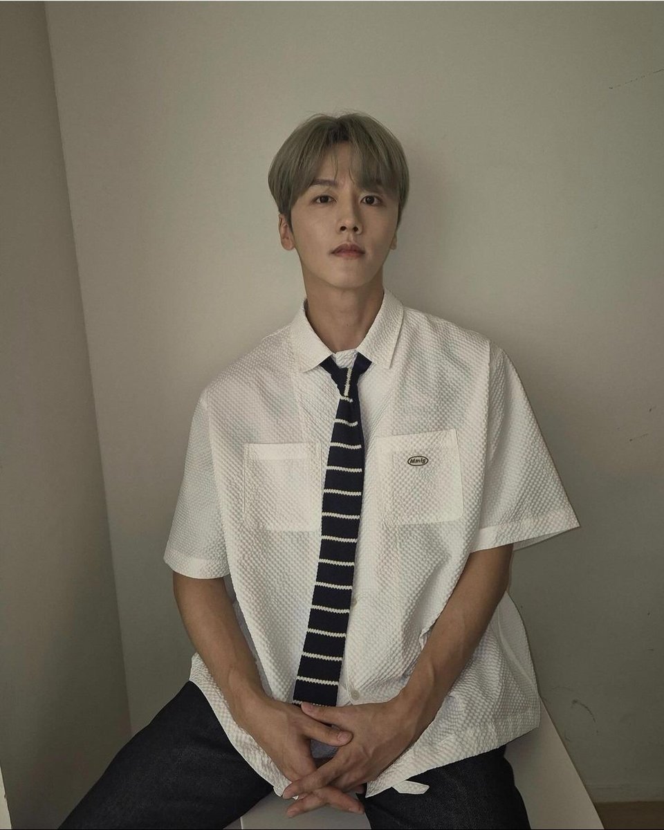 sf9_luvluv's tweet photo. 매일매일미모갱신아토영빈
#행운토끼_영빈아_생일축하해
#영빈이라는_판타지의_행운
#LUCKYOUNGBINDAY
내일셀카오만장찍어주세염💛

@SF9official https://t.co/9RCw1MwDdY