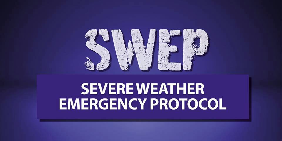 🫂Please help us to help rough sleepers this weekend.
🌡️Although it's warmed up, some dreadful weather forecast from Storm Bert may affect those who sleep on the streets.
📱Please give our duty staff a call on 01476 406040 if you spot anyone sleeping rough so that we can assist.