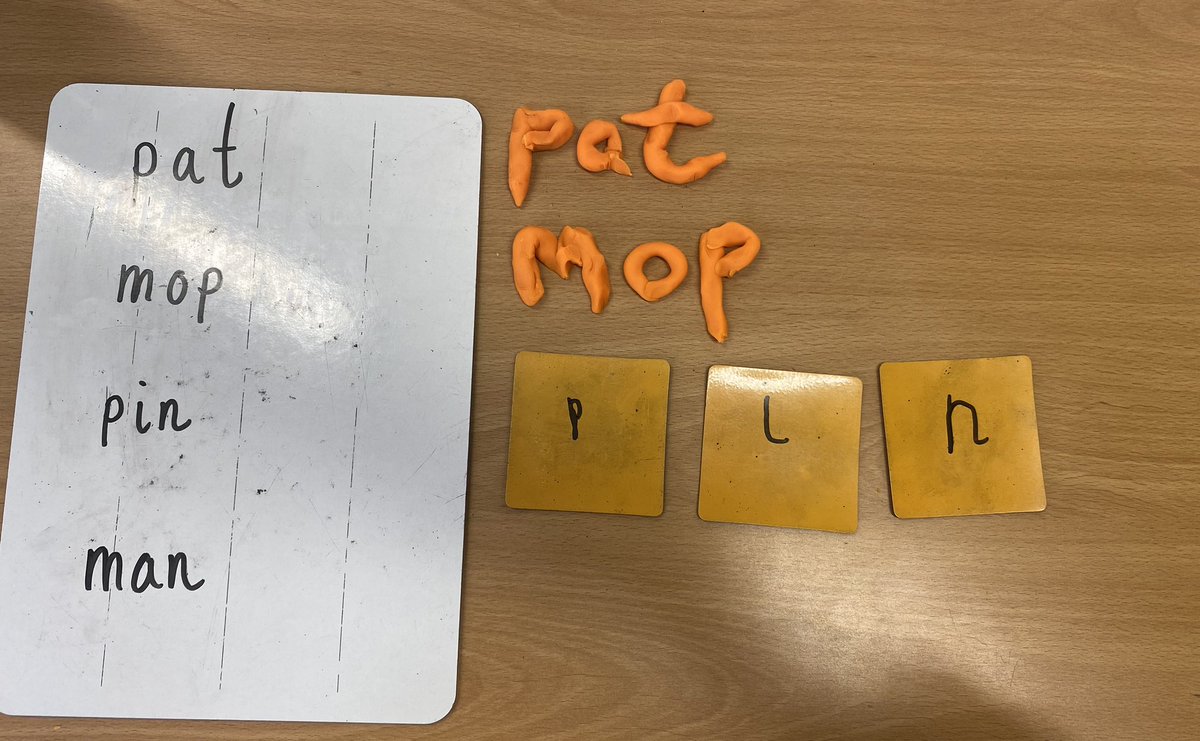 Reception @ South Camberley Primary tweet media