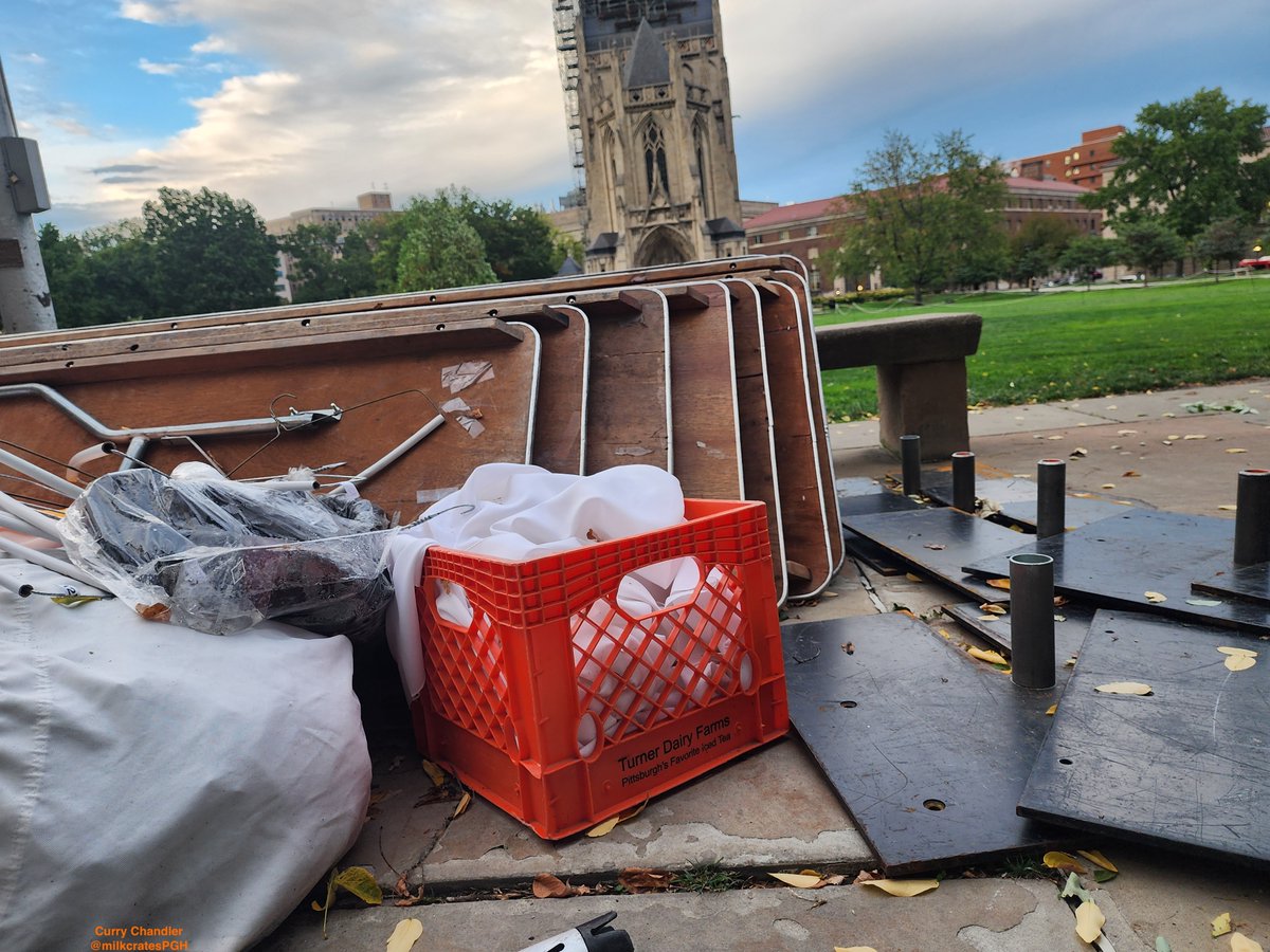 MilkcratesPgh's tweet image. #pittsburgh #milkcrates #photography #streetphotography #cityscapes #turnerdairy #pennsylvania #urbanphotography #cities