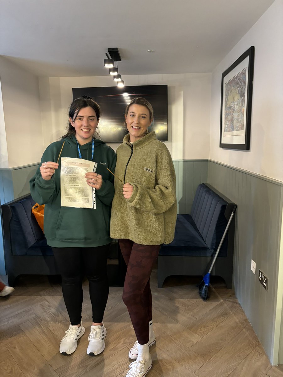 HarrietDunkEMHP's tweet photo. #StockportMHST Away Day 🩷

Using the 5 Ways to Wellbeing, members of the team worked together in groups to provide 5 activities over the day to focus on our wellbeing - here we have Be Active, Take Notice &amp; Connect ☺️

Thank you @SCFCCommunity for the room 🥹

@PennineCareNHS https://t.co/Kq46EMa9bt